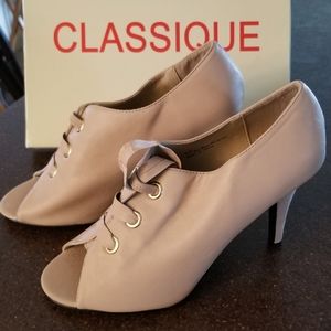 Classique high heels